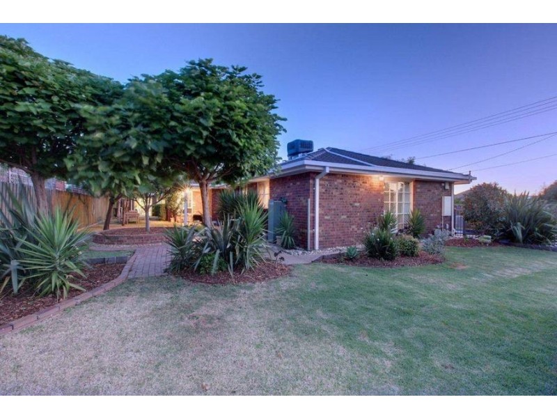 31 Westleigh Drive, Werribee VIC 3030