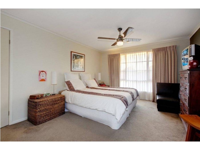 31 Westleigh Drive, Werribee VIC 3030