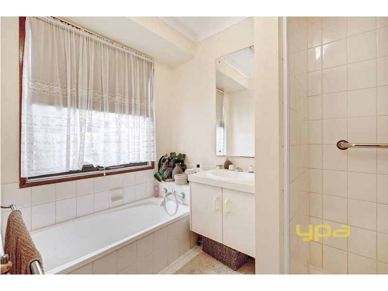 2A Vera Street, Werribee VIC 3030