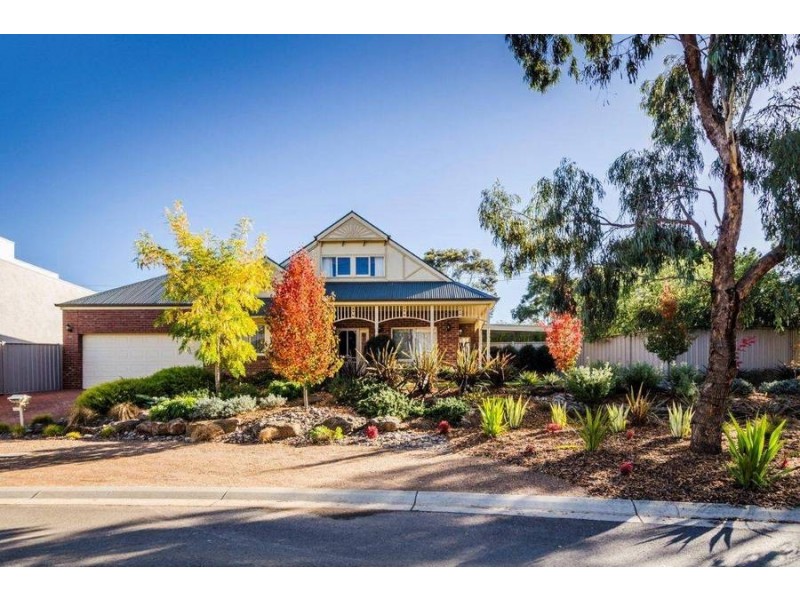 15 McPherson Place, Werribee VIC 3030