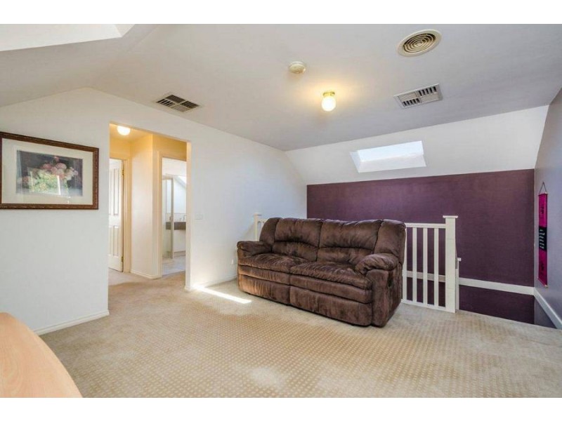 15 McPherson Place, Werribee VIC 3030