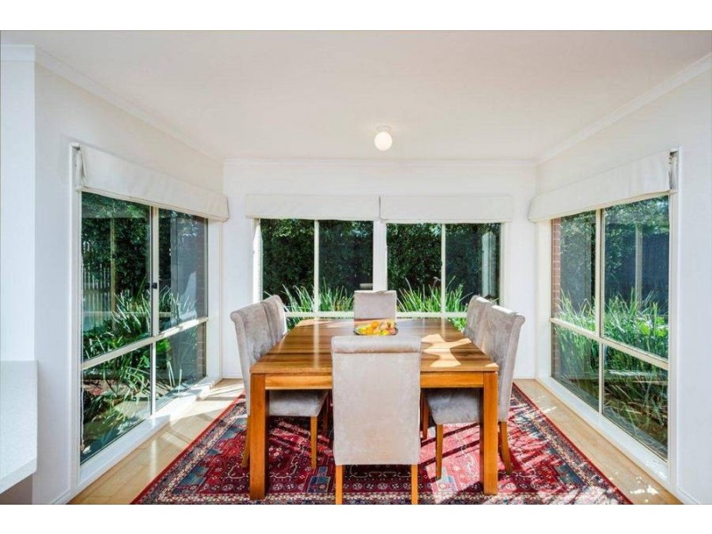 15 McPherson Place, Werribee VIC 3030