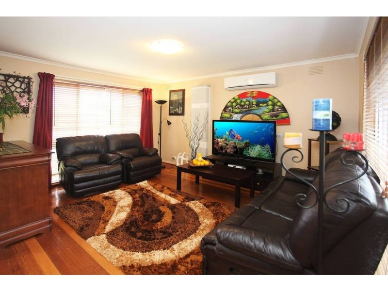 64 Tower Road, Werribee VIC 3030