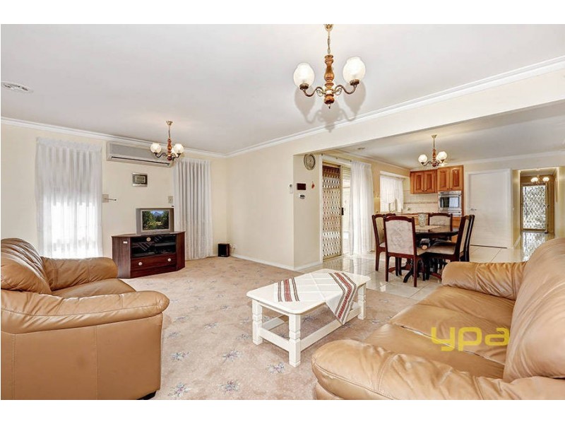 30 Bronzewing Street, Williams Landing VIC 3027