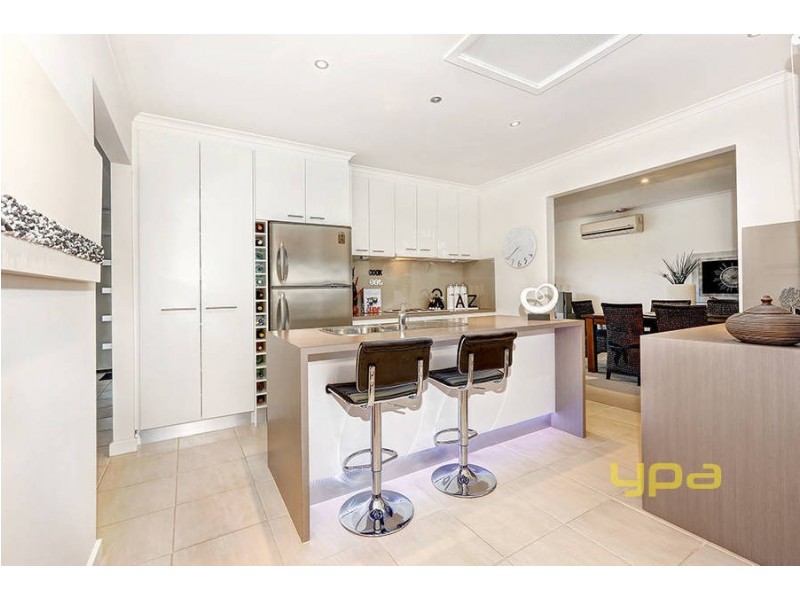 28 Huntingfield Drive, Hoppers Crossing VIC 3029