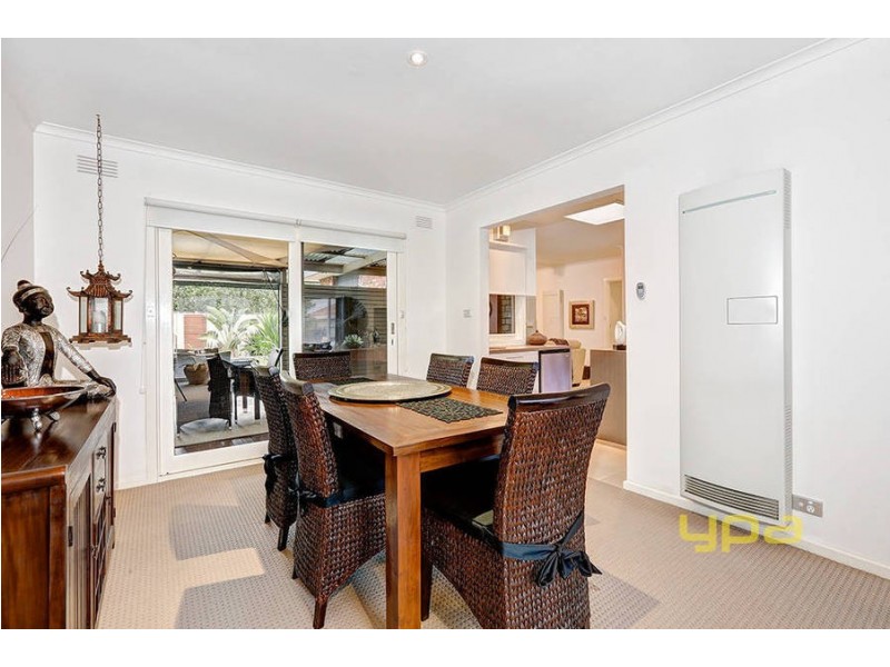 28 Huntingfield Drive, Hoppers Crossing VIC 3029