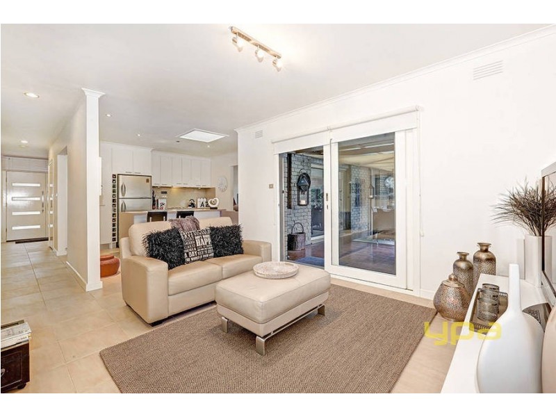 28 Huntingfield Drive, Hoppers Crossing VIC 3029