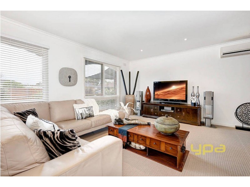 28 Huntingfield Drive, Hoppers Crossing VIC 3029