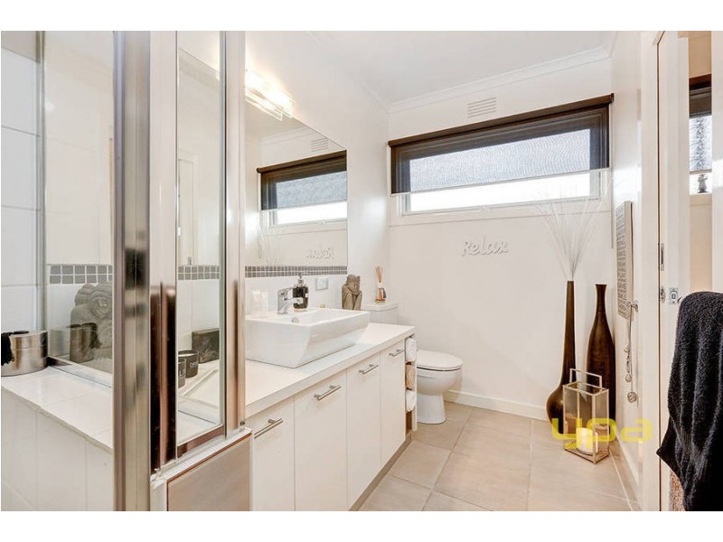 28 Huntingfield Drive, Hoppers Crossing VIC 3029