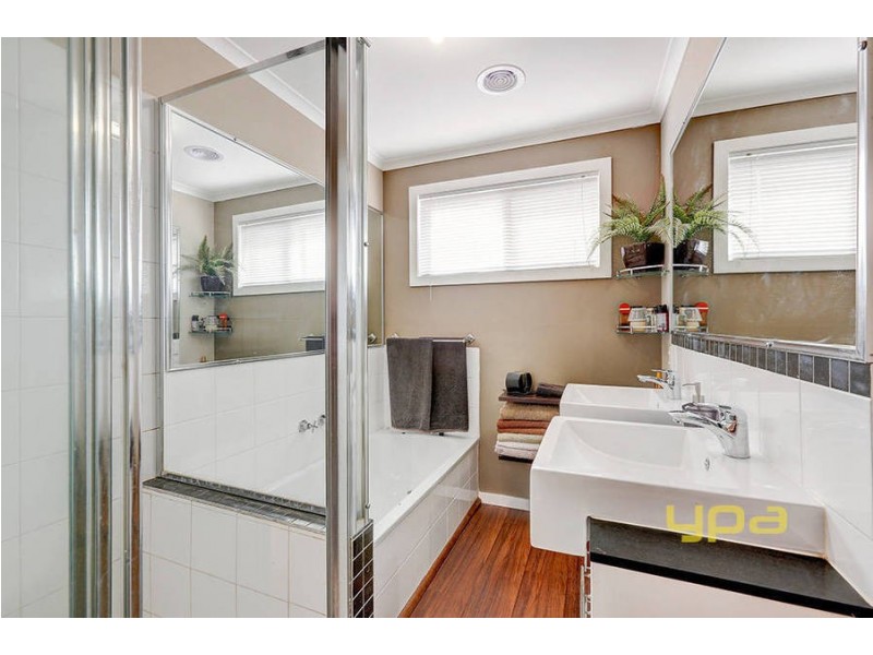 1/20 Russell Street, Werribee VIC 3030