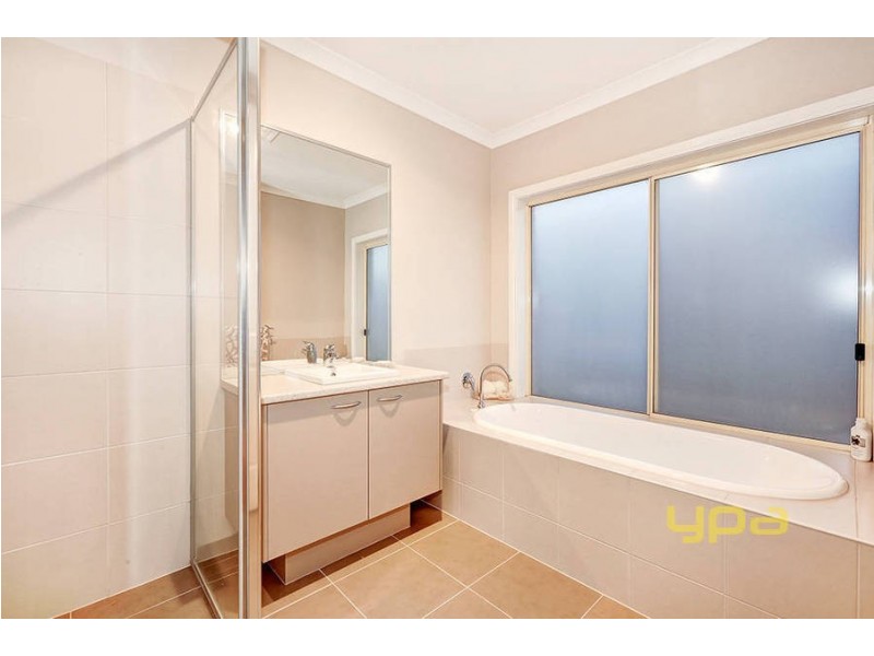 13 Winona Circuit, Tarneit VIC 3029