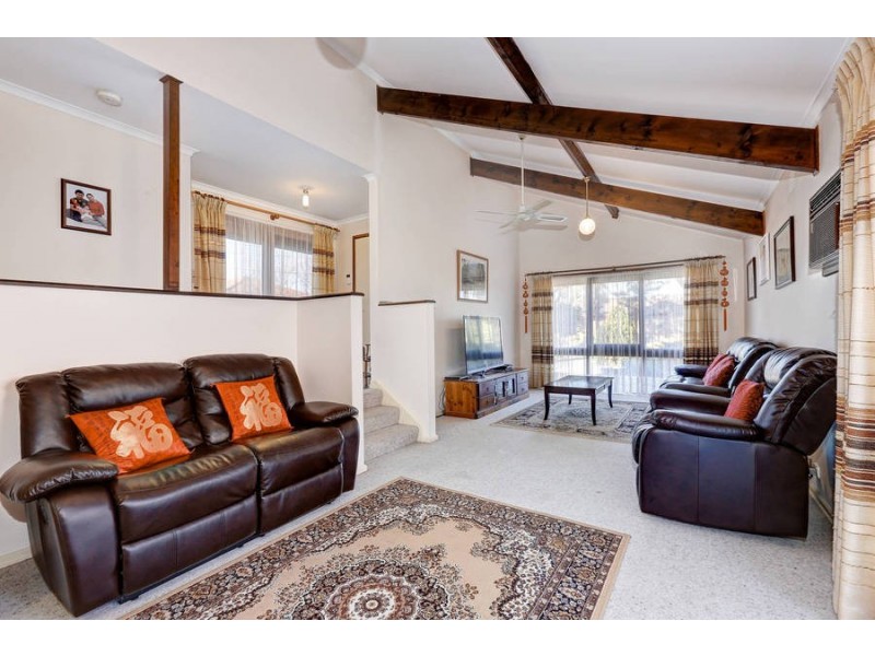 27 Hughes Street, Hoppers Crossing VIC 3029