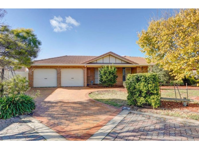 15 Sovereign Retreat, Hoppers Crossing VIC 3029