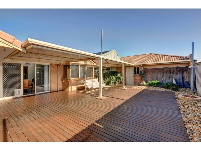 15 Sovereign Retreat, Hoppers Crossing VIC 3029