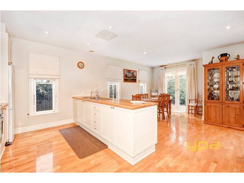 10 Chisholm Place, Wyndham Vale VIC 3024