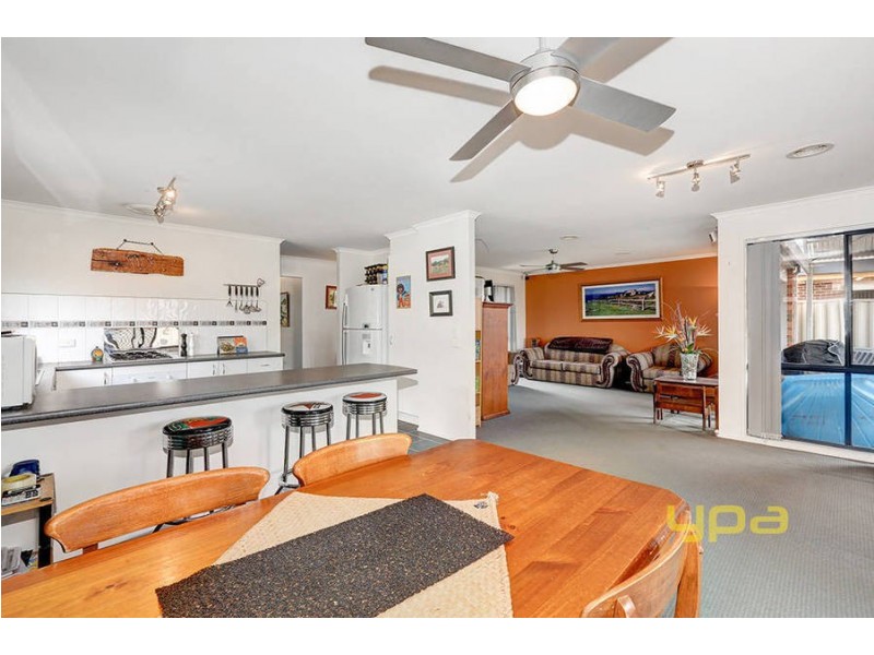 8 Nautilus Close, Wyndham Vale VIC 3024