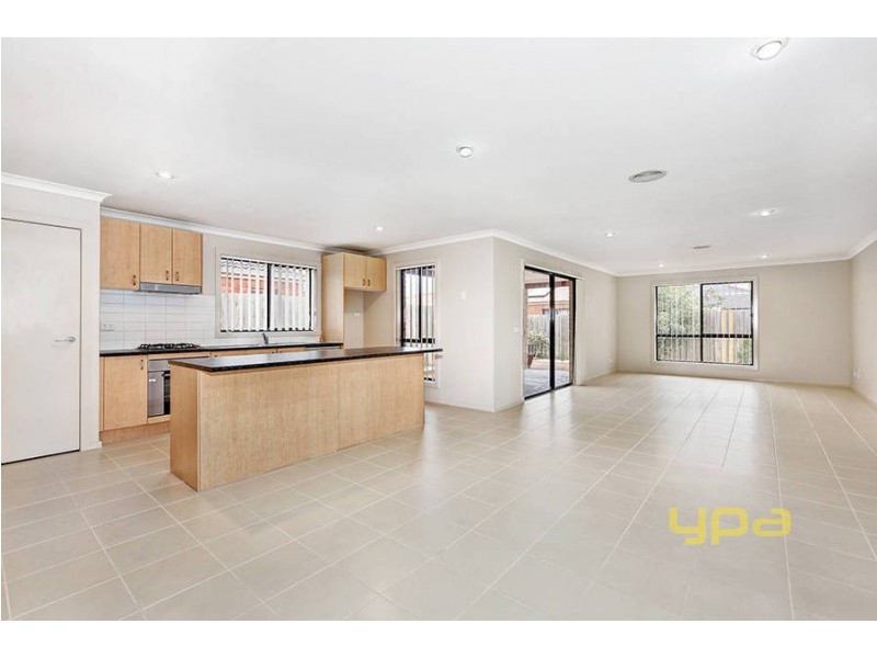 62 Lady Penrhyn Drive, Wyndham Vale VIC 3024