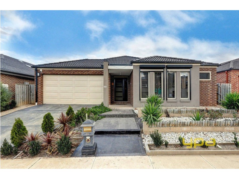 69 Rippleside Terrace, Tarneit VIC 3029
