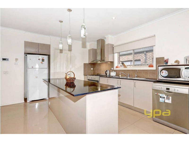 69 Rippleside Terrace, Tarneit VIC 3029