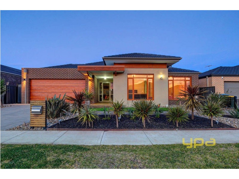32 Eagleridge Prominade, Tarneit VIC 3029