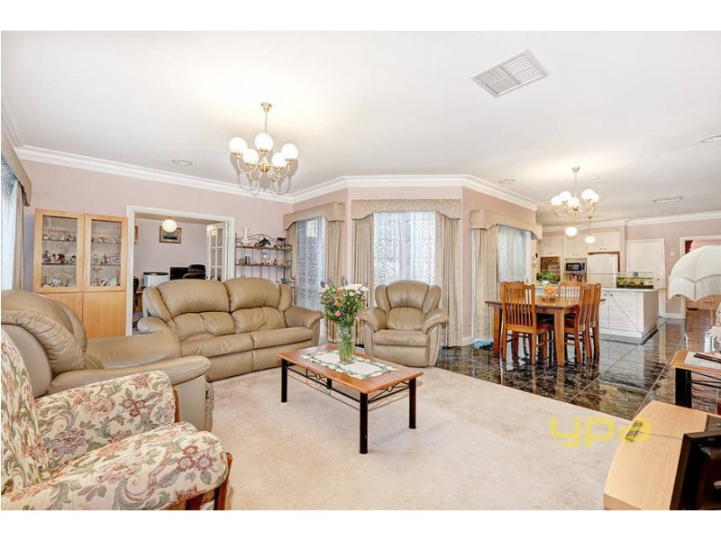 126 Westleigh Drive, Werribee VIC 3030