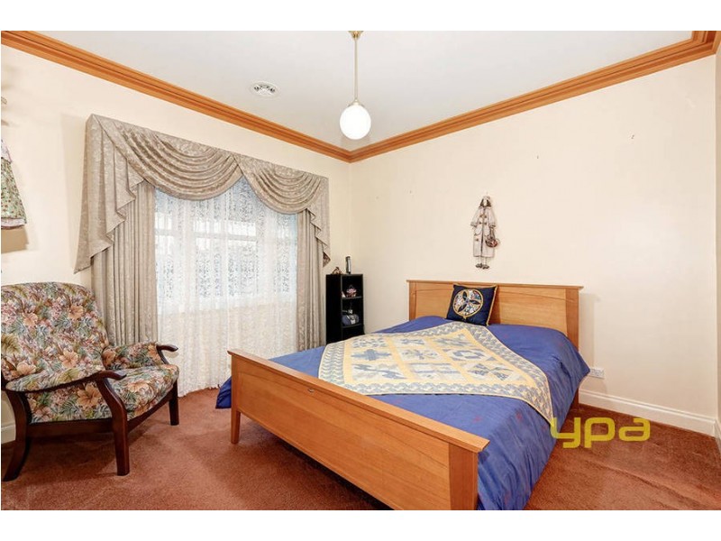 126 Westleigh Drive, Werribee VIC 3030