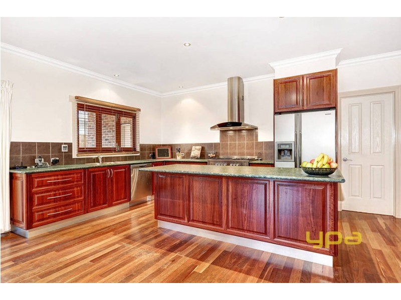 28 Carshalton Court, Hoppers Crossing VIC 3029