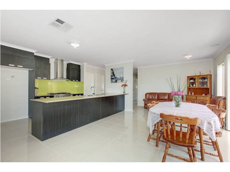 53 Hamish Drive, Tarneit VIC 3029