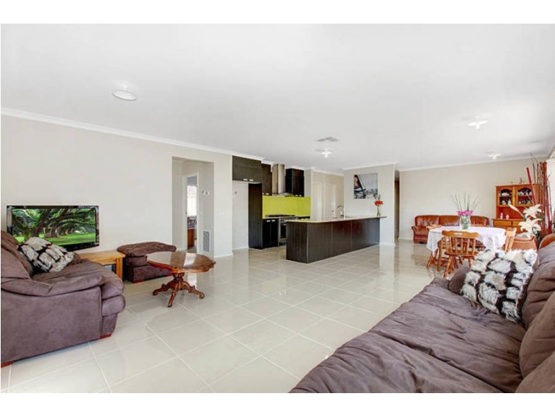 53 Hamish Drive, Tarneit VIC 3029