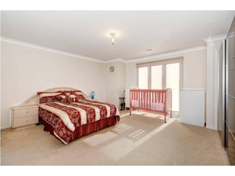 27 Ribbon Gum Drive, Tarneit VIC 3029