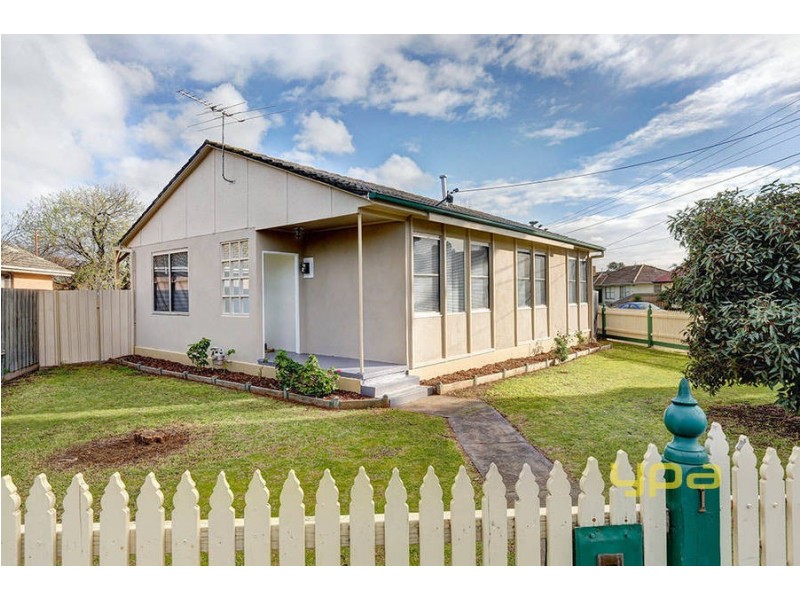 1 Gossamer Street, Werribee VIC 3030