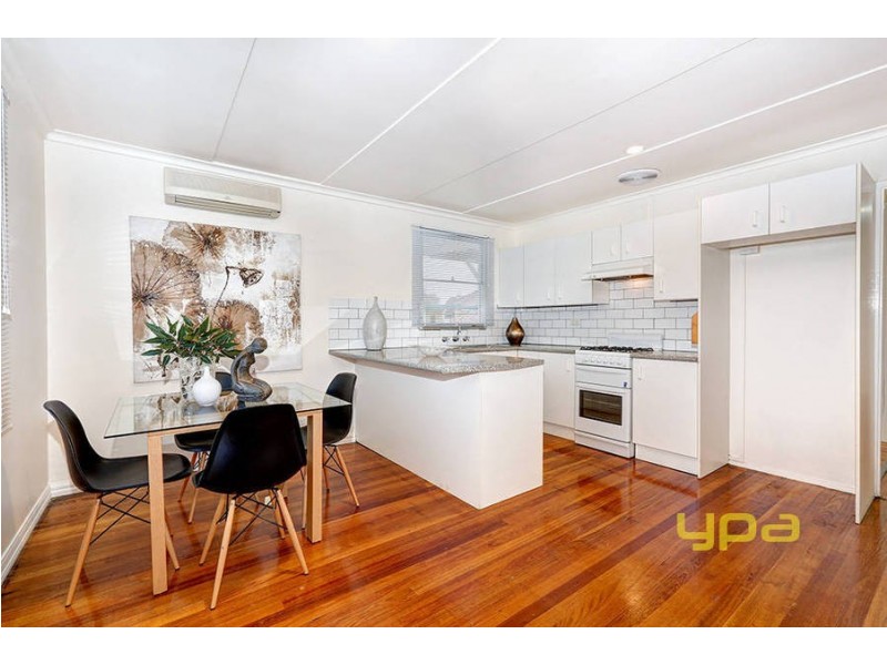 1 Gossamer Street, Werribee VIC 3030
