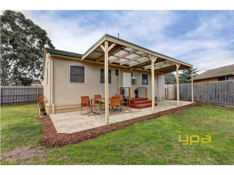 1 Gossamer Street, Werribee VIC 3030