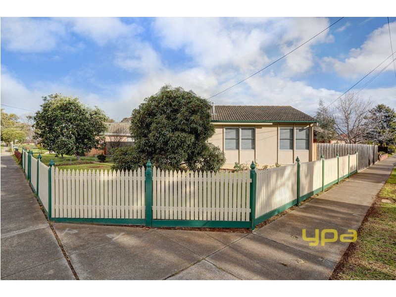 1 Gossamer Street, Werribee VIC 3030