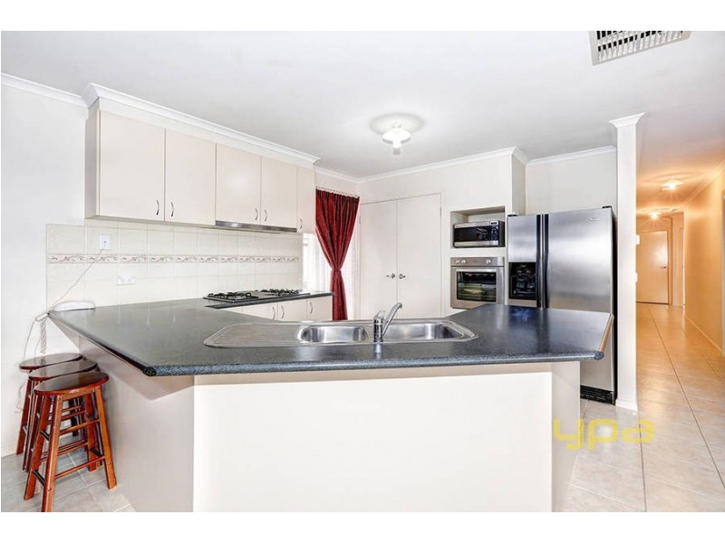 2 Batavia Way, Wyndham Vale VIC 3024