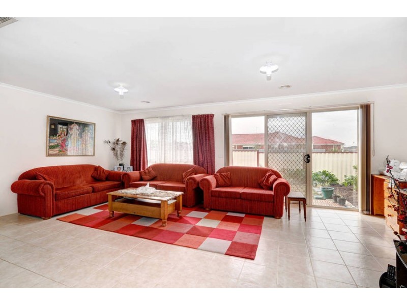 2 Batavia Way, Wyndham Vale VIC 3024