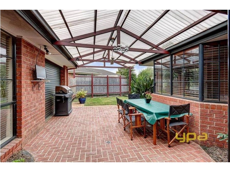 8 Goldenfleece Place, Hoppers Crossing VIC 3029