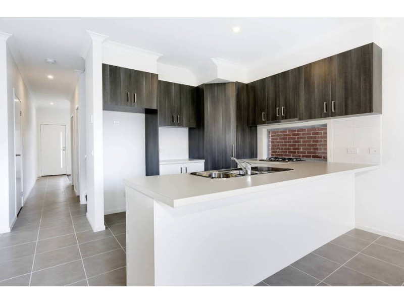 A,B,C/22 Hindmarsh Drive, Wyndham Vale VIC 3024
