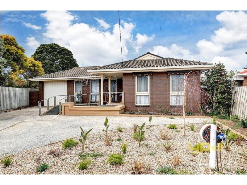 2 Grant Avenue, Werribee VIC 3030