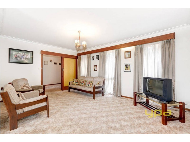 2 Grant Avenue, Werribee VIC 3030