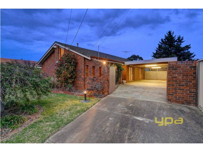 13 Rowes Road, Werribee VIC 3030