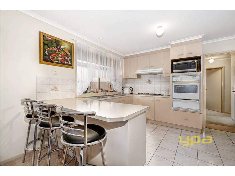 8 Tigris Close, Werribee VIC 3030