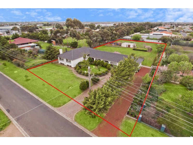 1 Leatherwood Drive, Hoppers Crossing VIC 3029