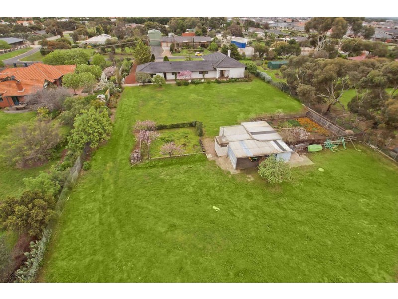 1 Leatherwood Drive, Hoppers Crossing VIC 3029