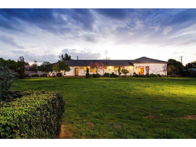 1 Leatherwood Drive, Hoppers Crossing VIC 3029