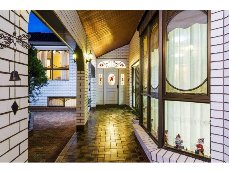 1 Leatherwood Drive, Hoppers Crossing VIC 3029