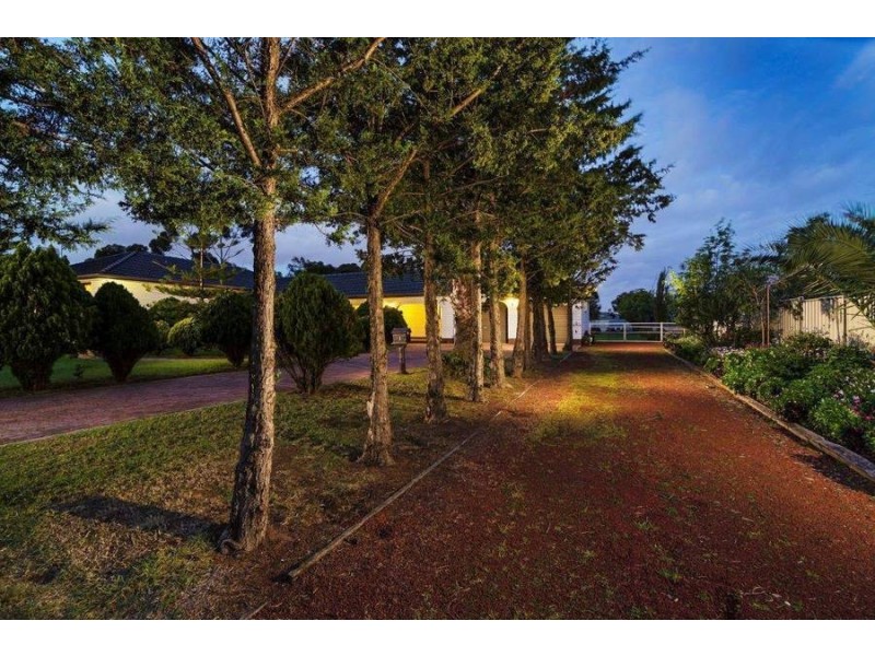 1 Leatherwood Drive, Hoppers Crossing VIC 3029