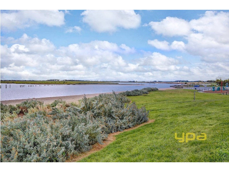 26 Koroneos Drive, Werribee South VIC 3030