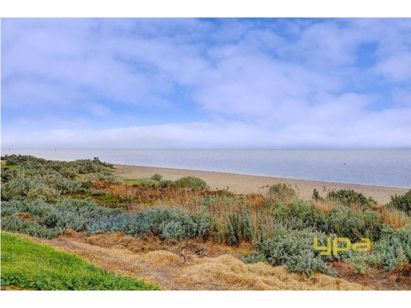 26 Koroneos Drive, Werribee South VIC 3030