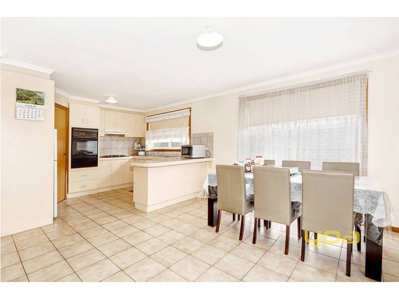 1/14 Sheahan Crescent, Hoppers Crossing VIC 3029